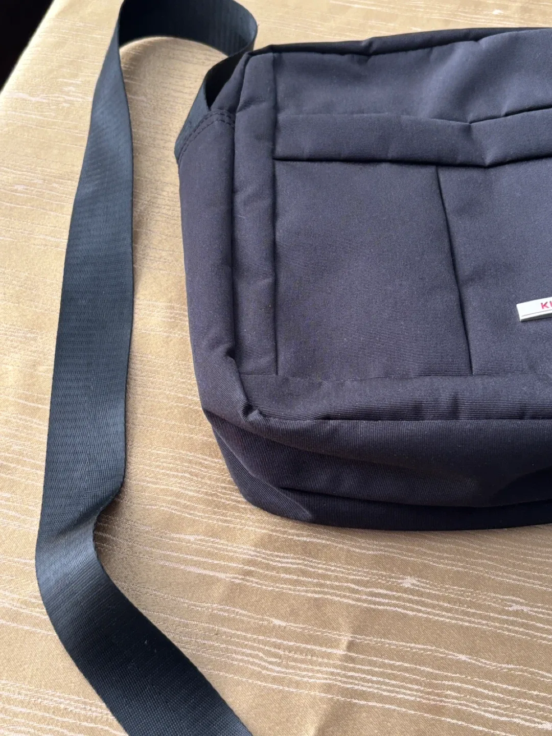 KL928 Black Crossbody Bag image indicator(5)