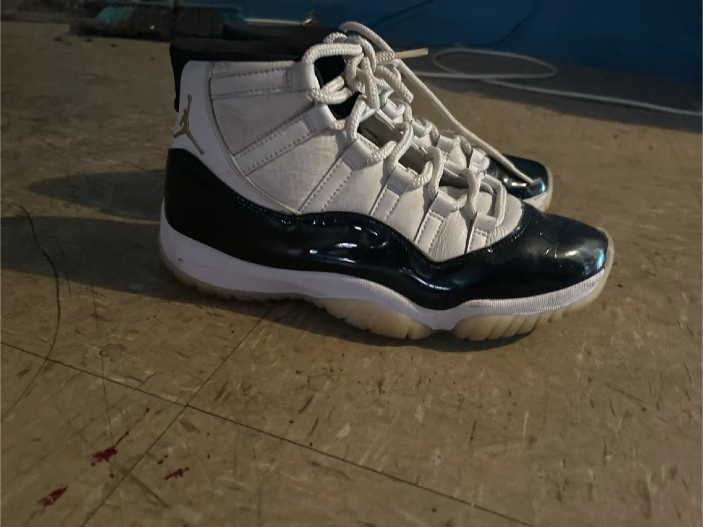 Air Jordan 11 Retro Concord image indicator(3)