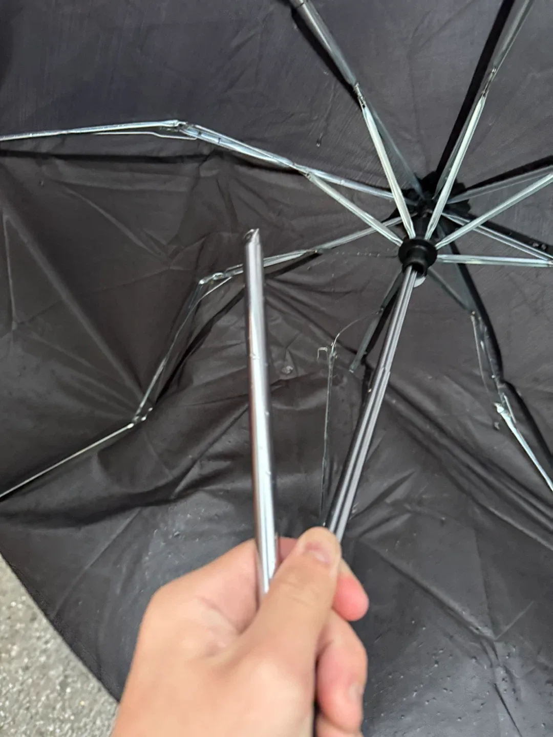 Broken Umbrella thumbnail