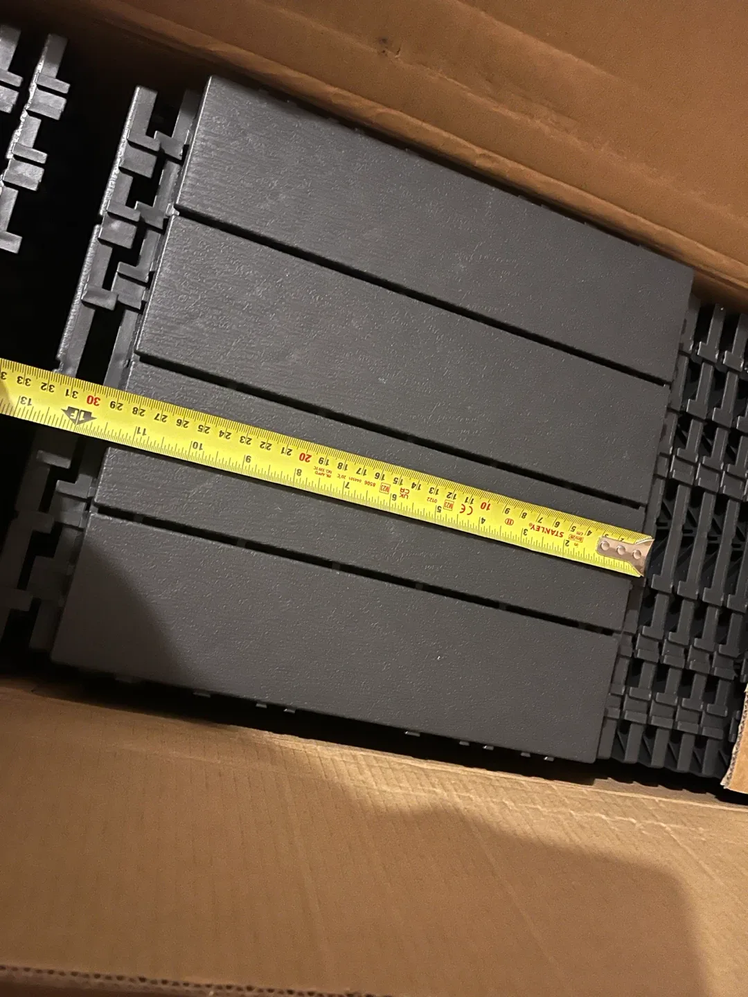 40 pack wood Panel Interlocking Deck Tiles image indicator(2)