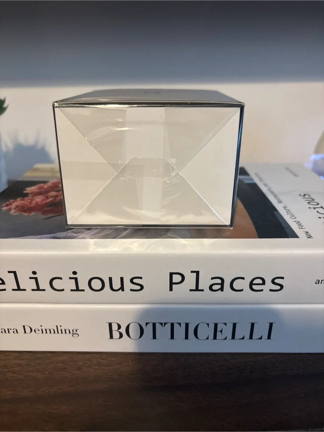 Chanel N°5 La Crème Corps - The Body Cream (New) image indicator(3)