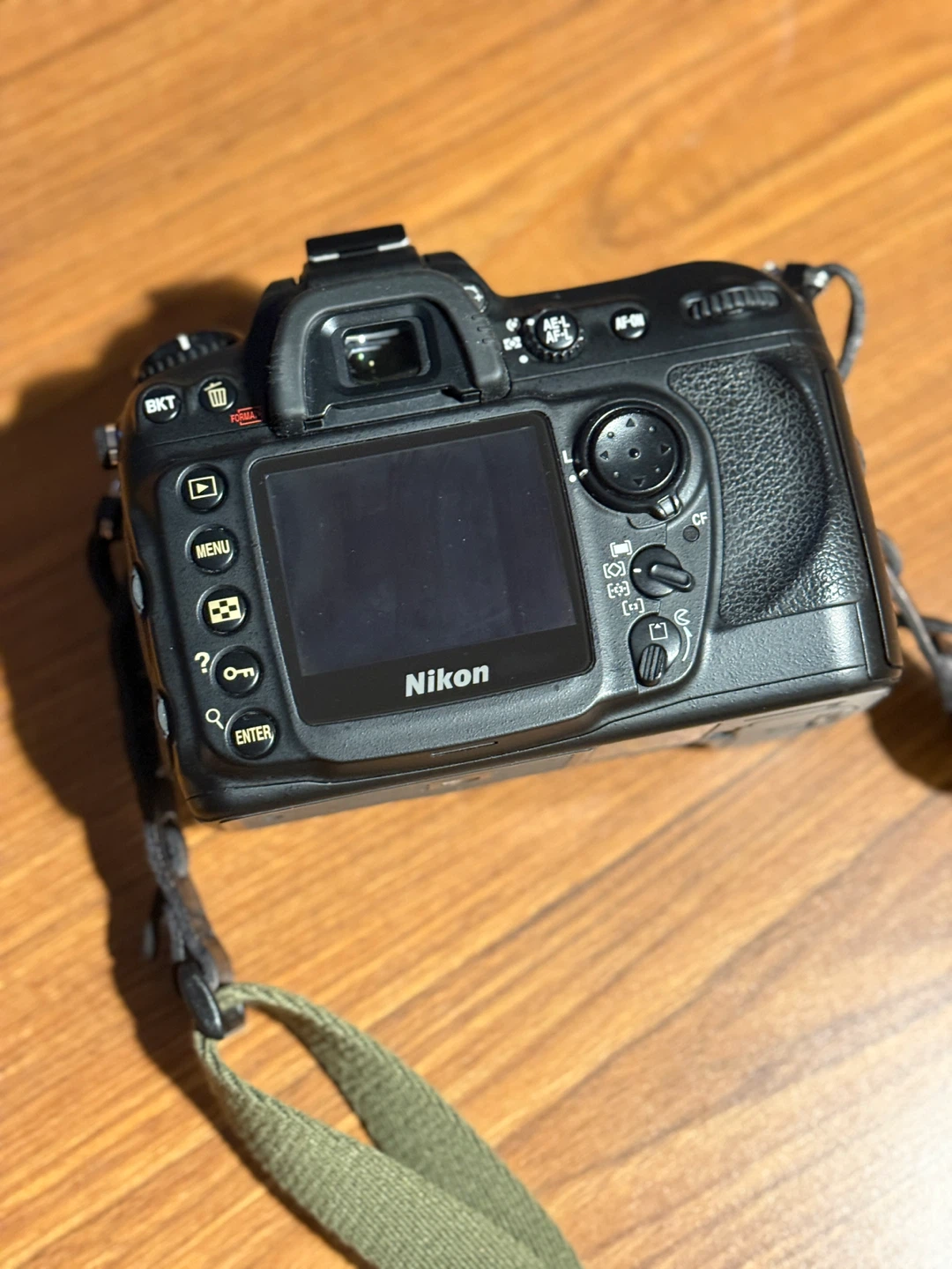 Nikon D200 DSLR Camera with AF-S Nikkor 35mm Lens - photo 3