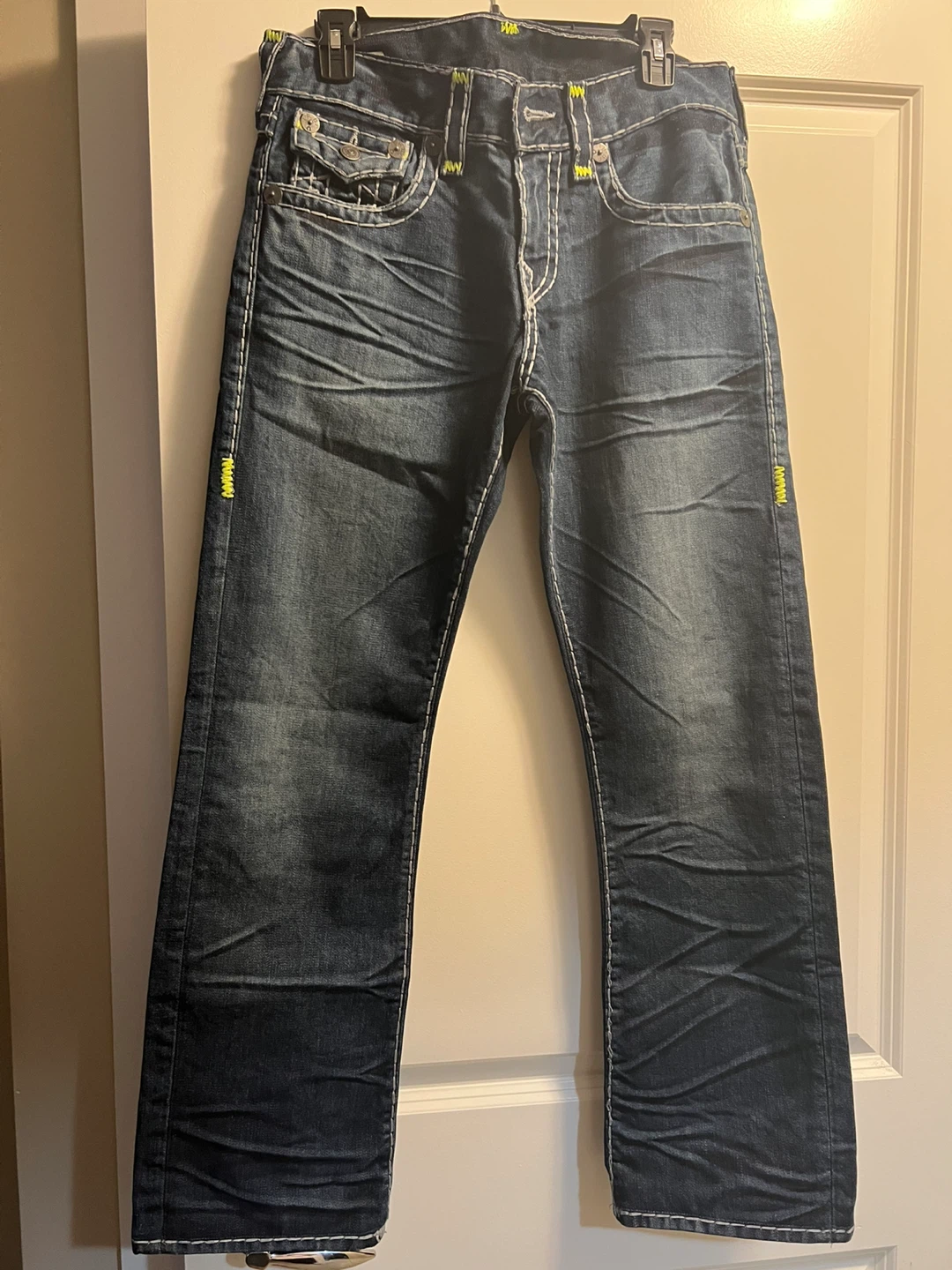 True Religion Relaxed Straight Jeans Size 30 - photo 3