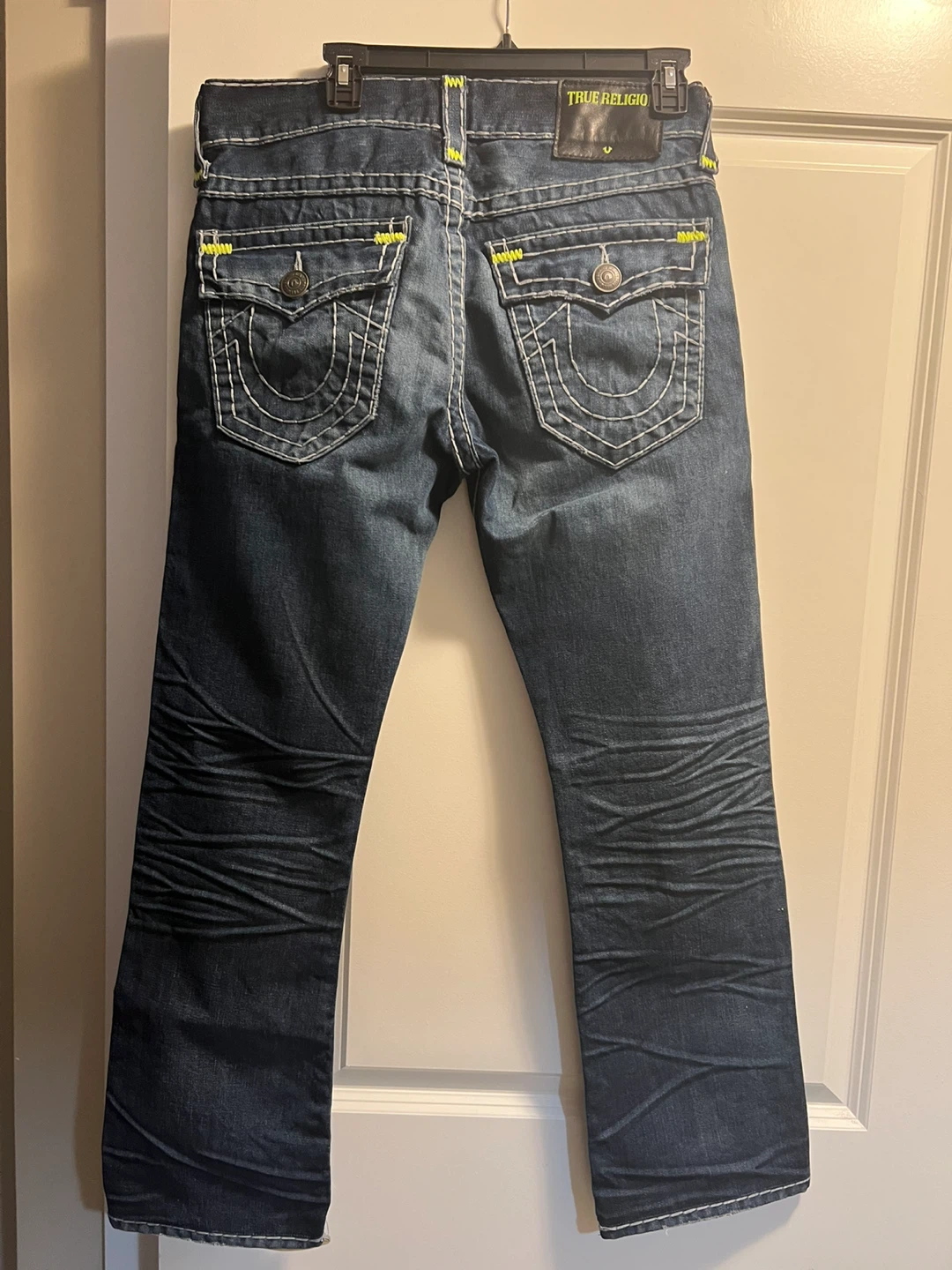 True Religion Relaxed Straight Jeans Size 30 - photo 2