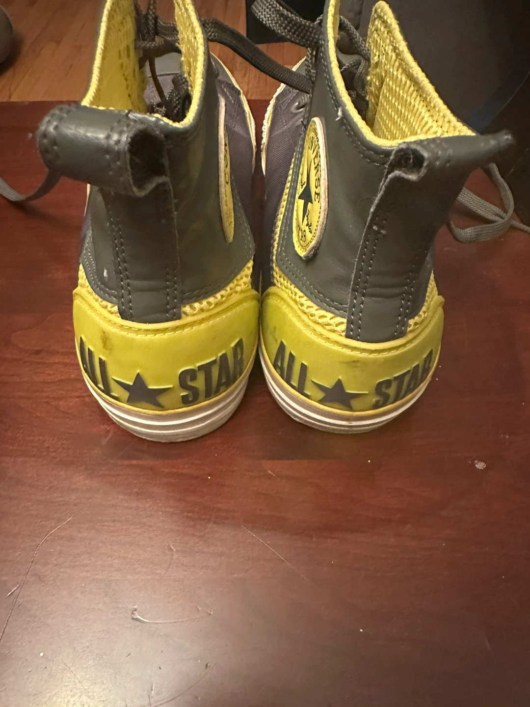 Converse All Star High Top - Men's 9