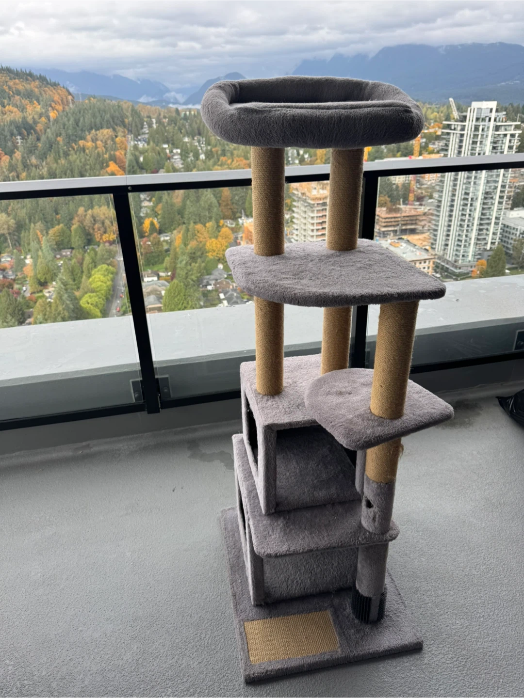 Cat Tree / Cat Tower