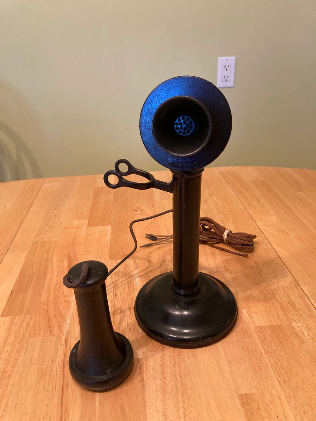 Northern Electric antique telephone - photo 2