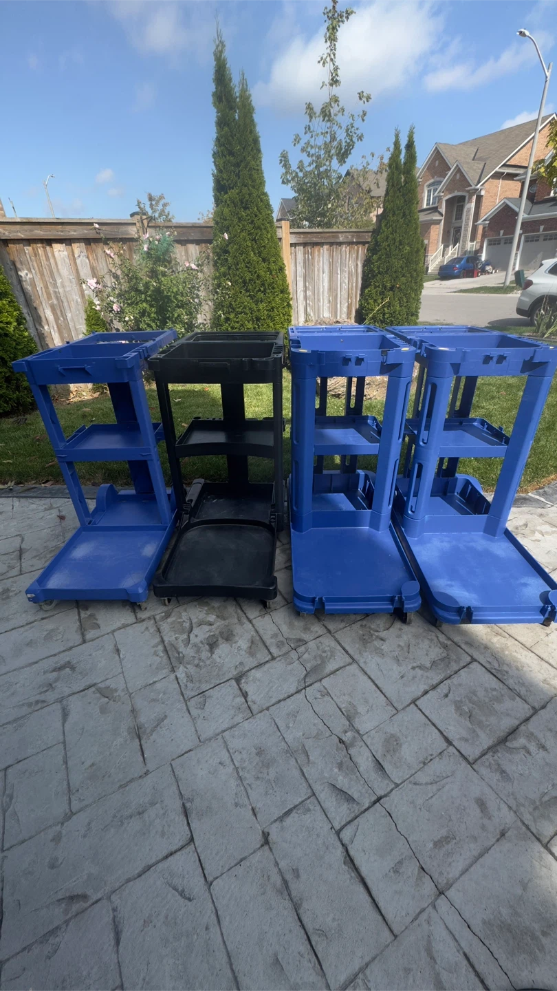 8 Janitor Carts