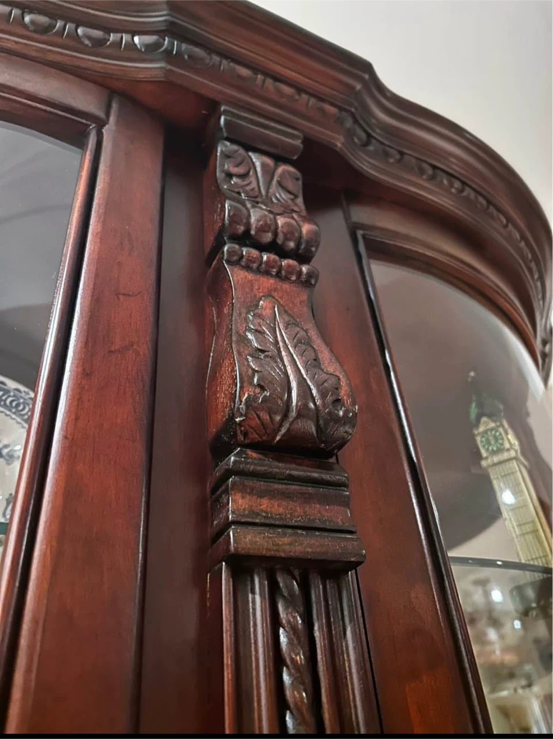 Vintage Dining Room Display Case - photo 4