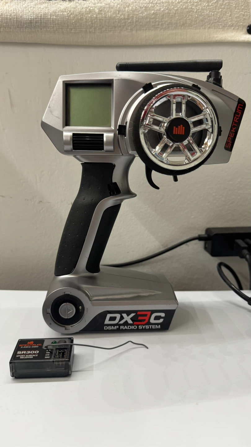 Spektrum DX3C remote and SR300 transmitter