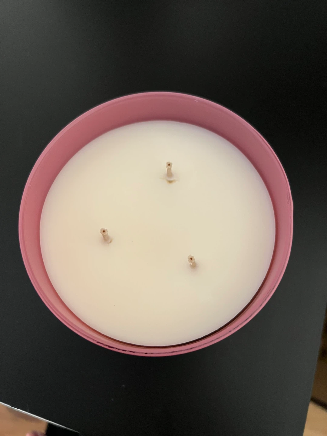 Bath and Body works Candle - photo 2