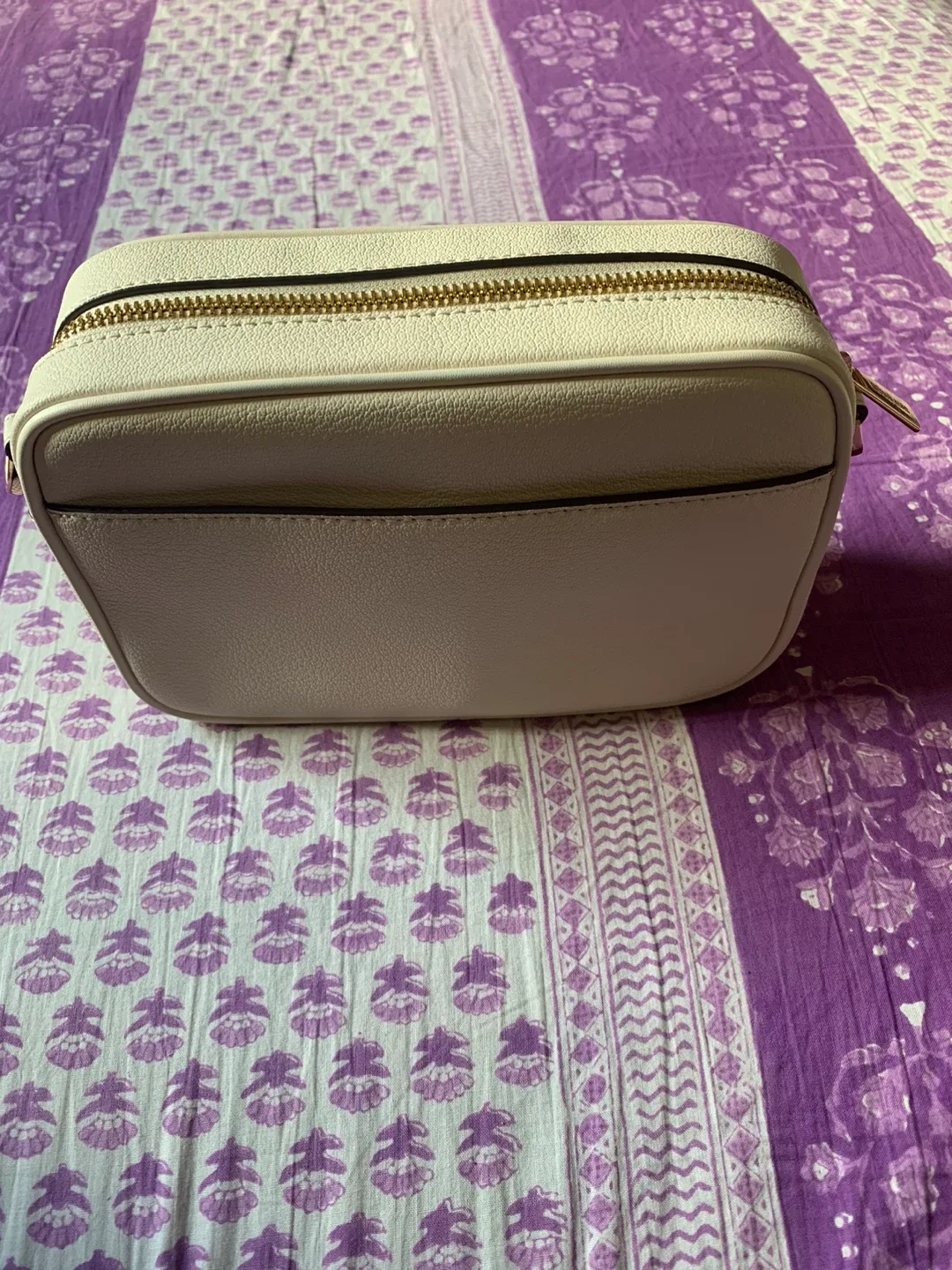 Michael Kors Cream Leather Crossbody Bag image indicator(4)