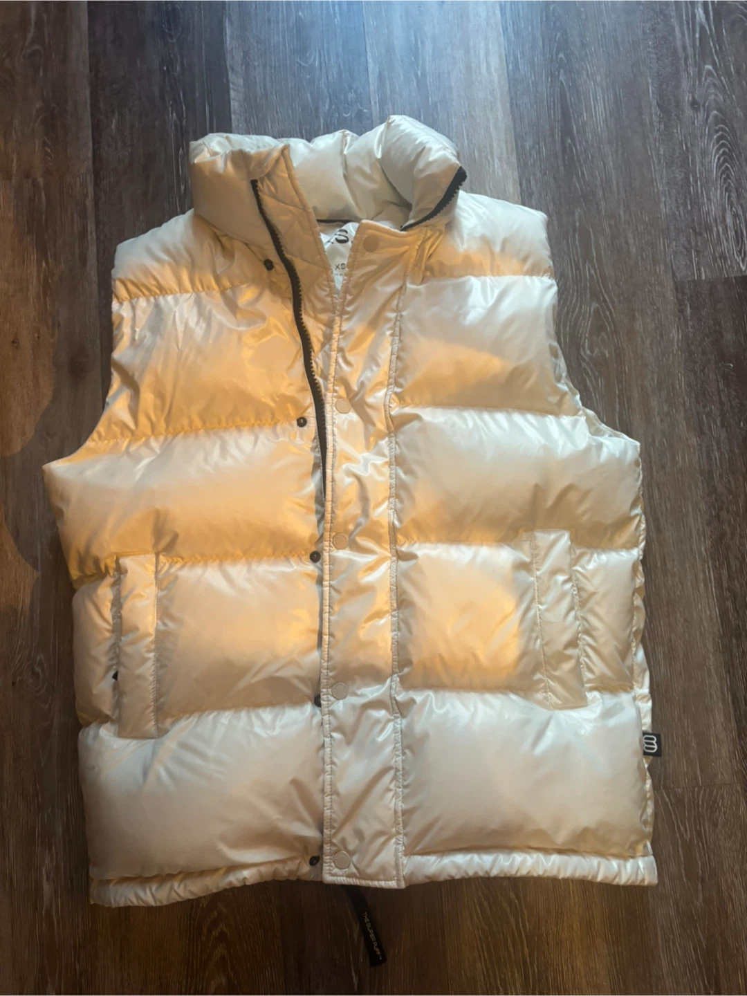 Aritzia Super Puff Vest Men’s XS or Women’s M-L