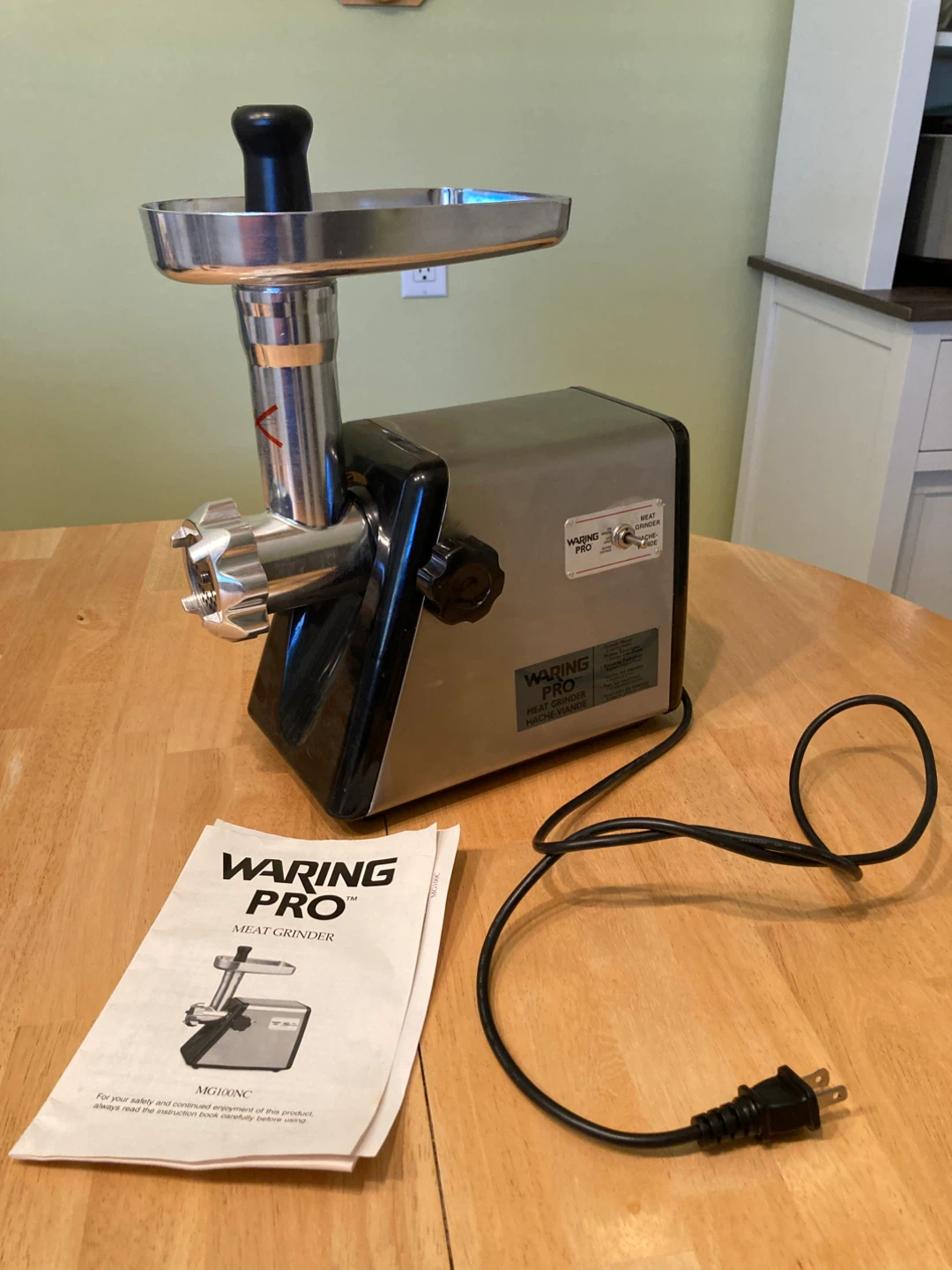 Waring Pro tabletop meat grinder
