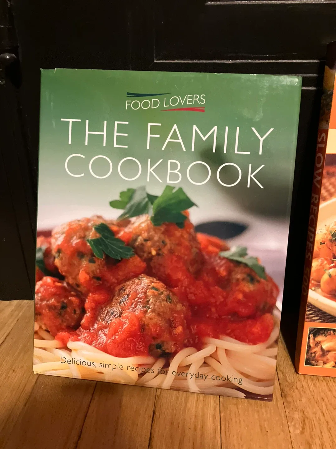 Cookbook Lot: Slow Recipes 500, Family Cookbook, Magnolia Bakery image indicator(3)