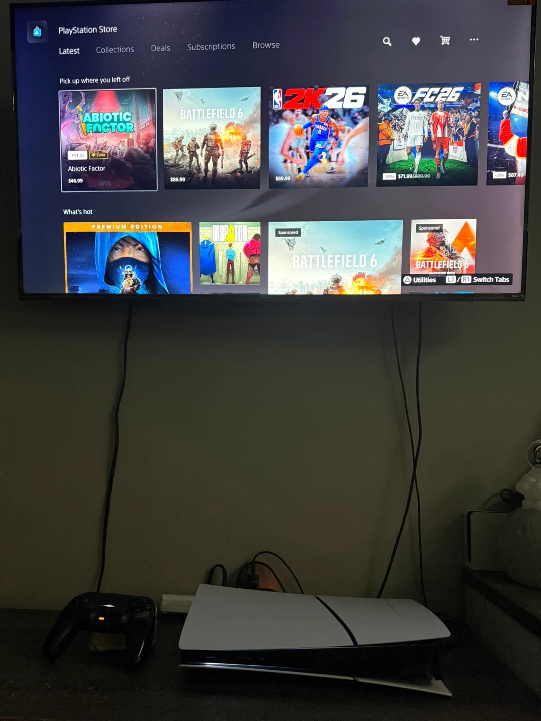 Sony PlayStation 5 Digital Edition - Like New! - photo 3
