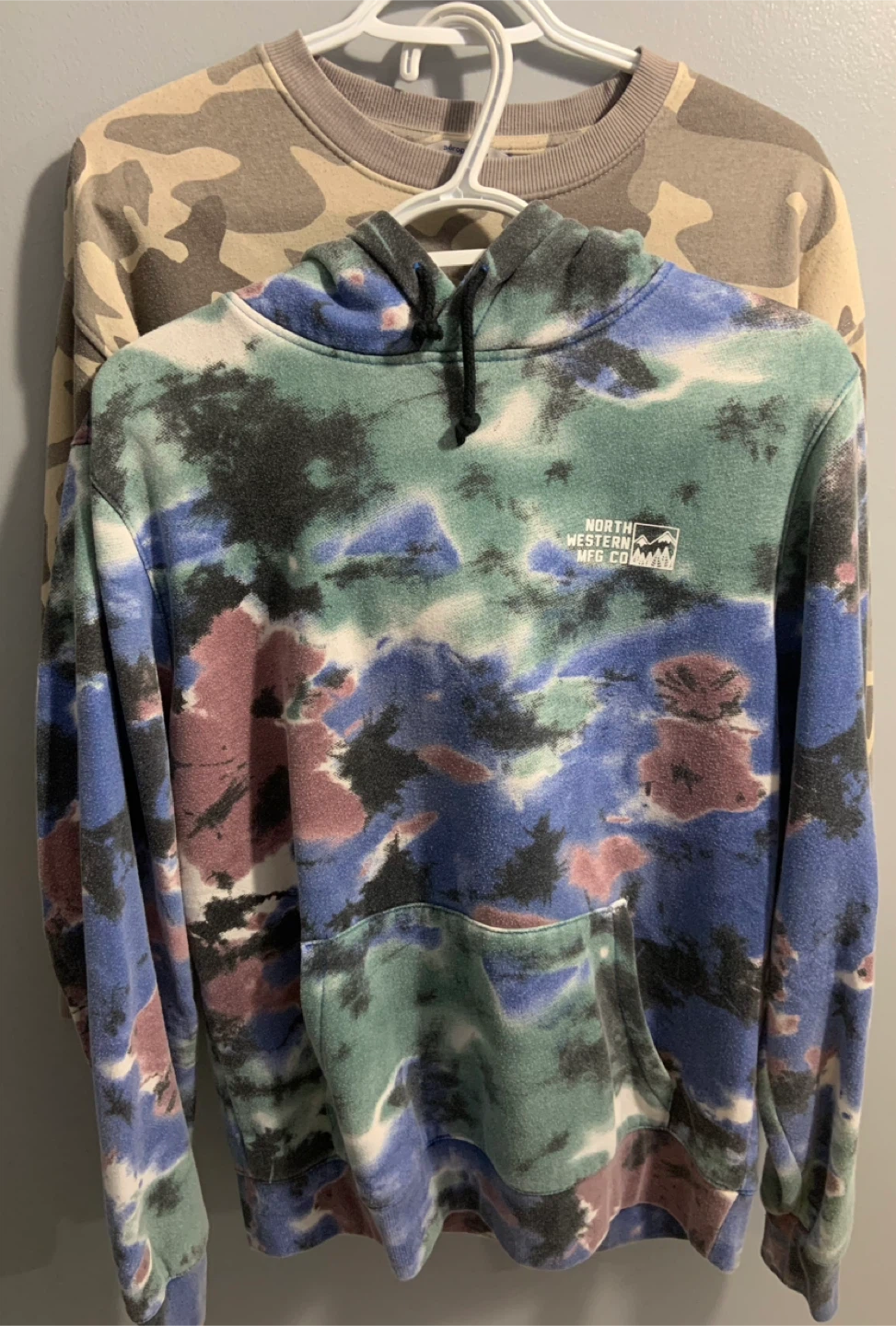 Teen long sleeves & hoodie