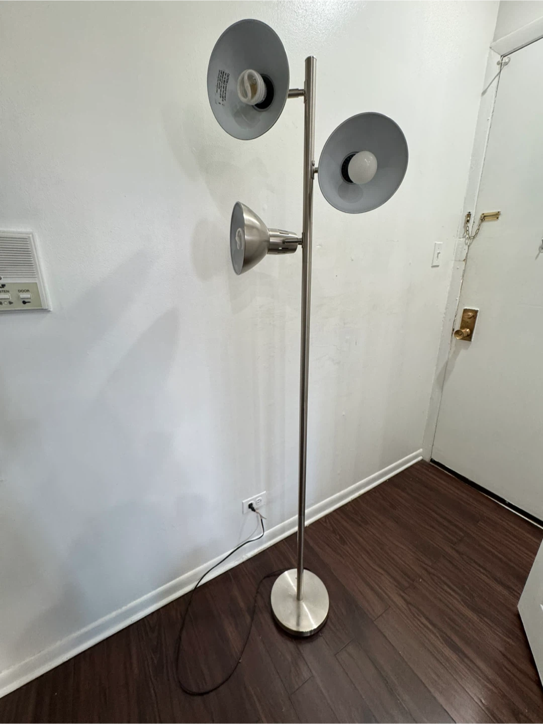 Silver Floor Lamp with 3 Adjustable Lights - photo 2