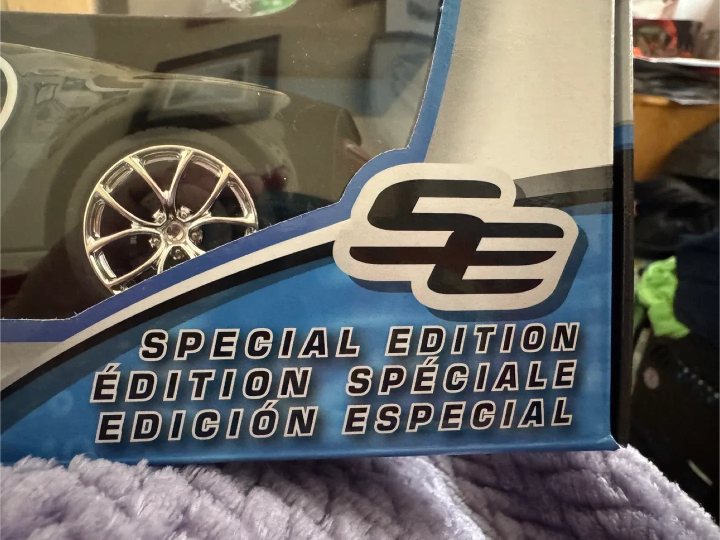 Maisto Bugatti Chiron Sport 1/18 Diecast image indicator(5)