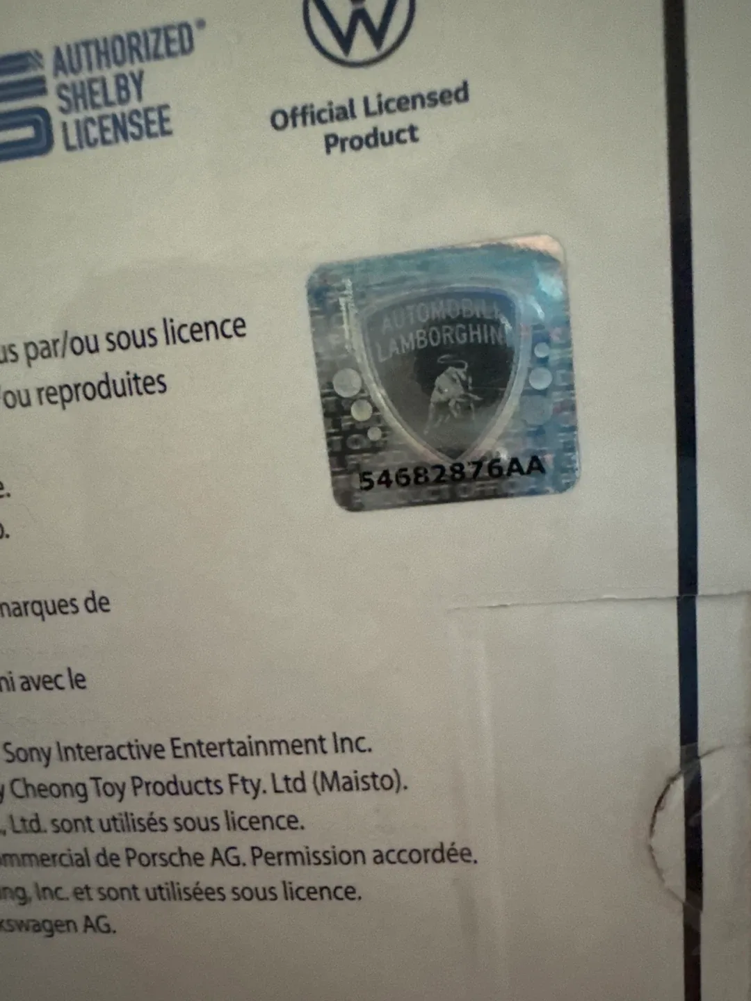 Maisto Lamborghini Countach LPI 800-4 Special Edition image indicator(3)