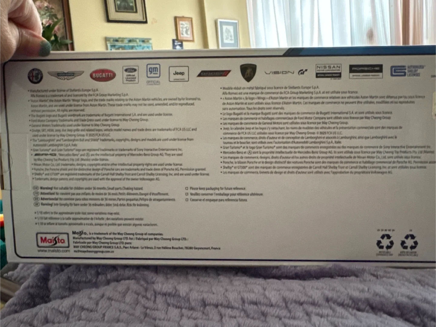 Maisto Lamborghini Countach LPI 800-4 Special Edition image indicator(4)