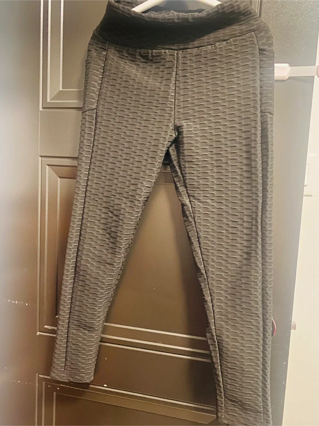 O to S Black stretchable Tik Tok Leggings - Size 10 thumbnail