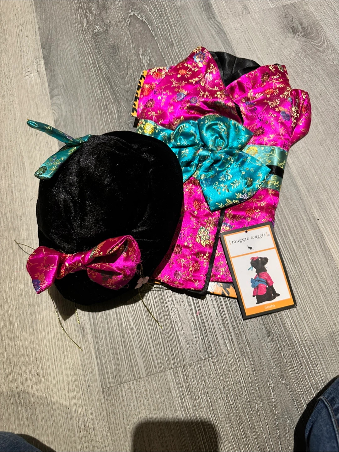 Dog Maggie Waggle Geisha Costume Small