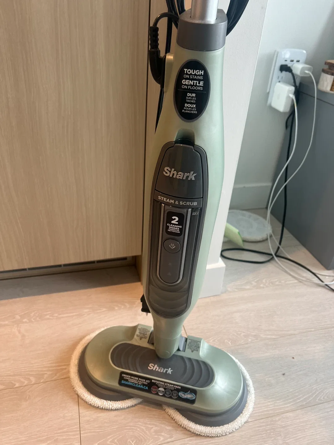Shark Steam & Scrub Mop thumbnail