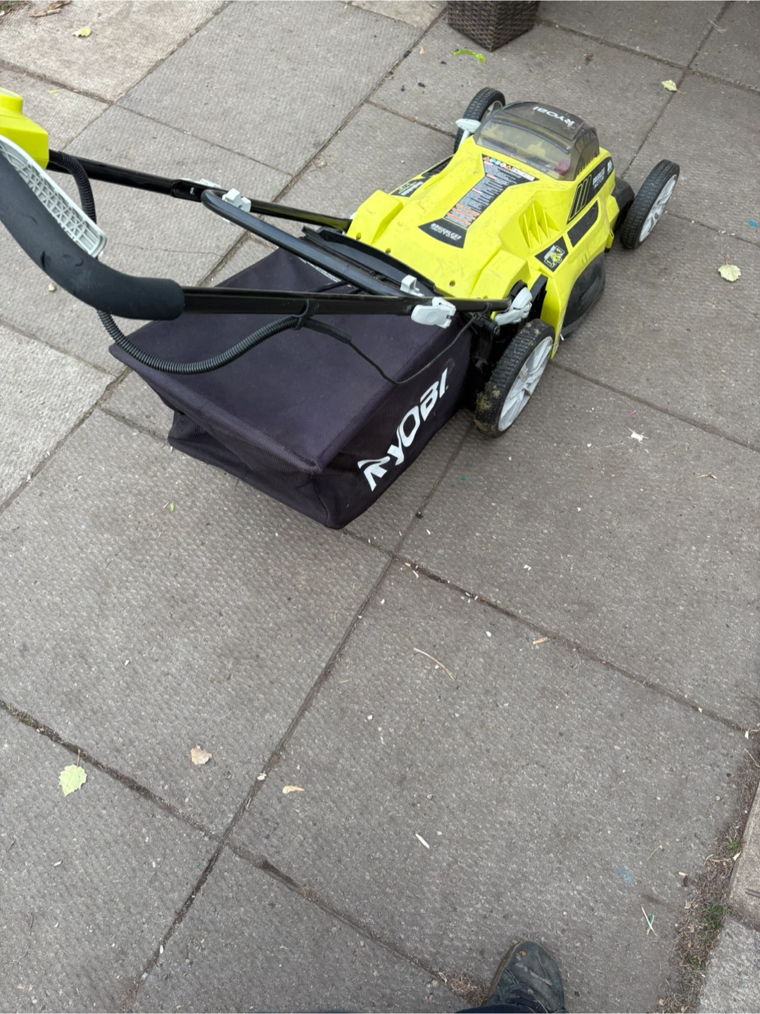 Ryobi 20in Brushless Motor Lawn Mower - photo 5