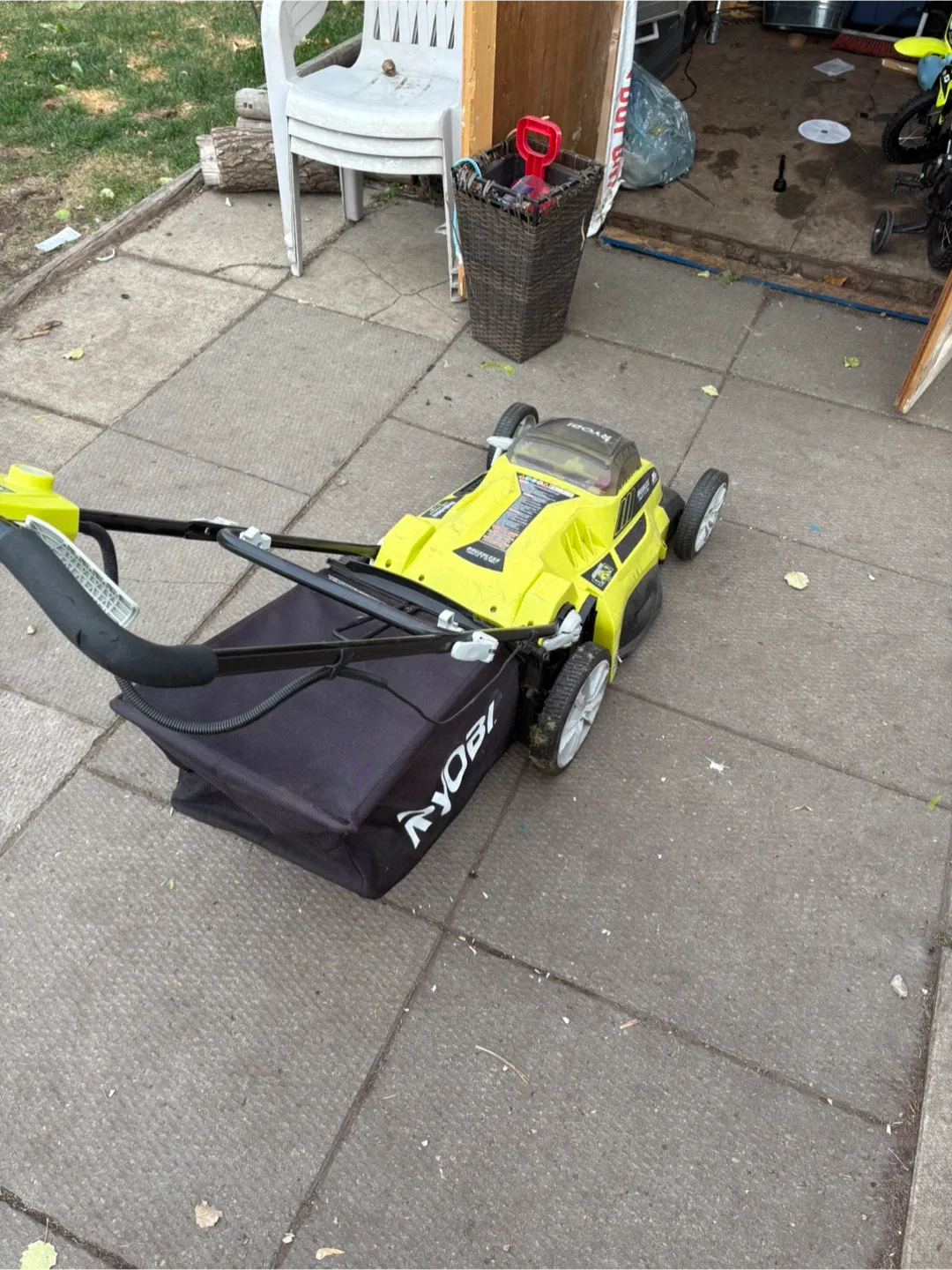 Ryobi 20in Brushless Motor Lawn Mower image indicator(4)