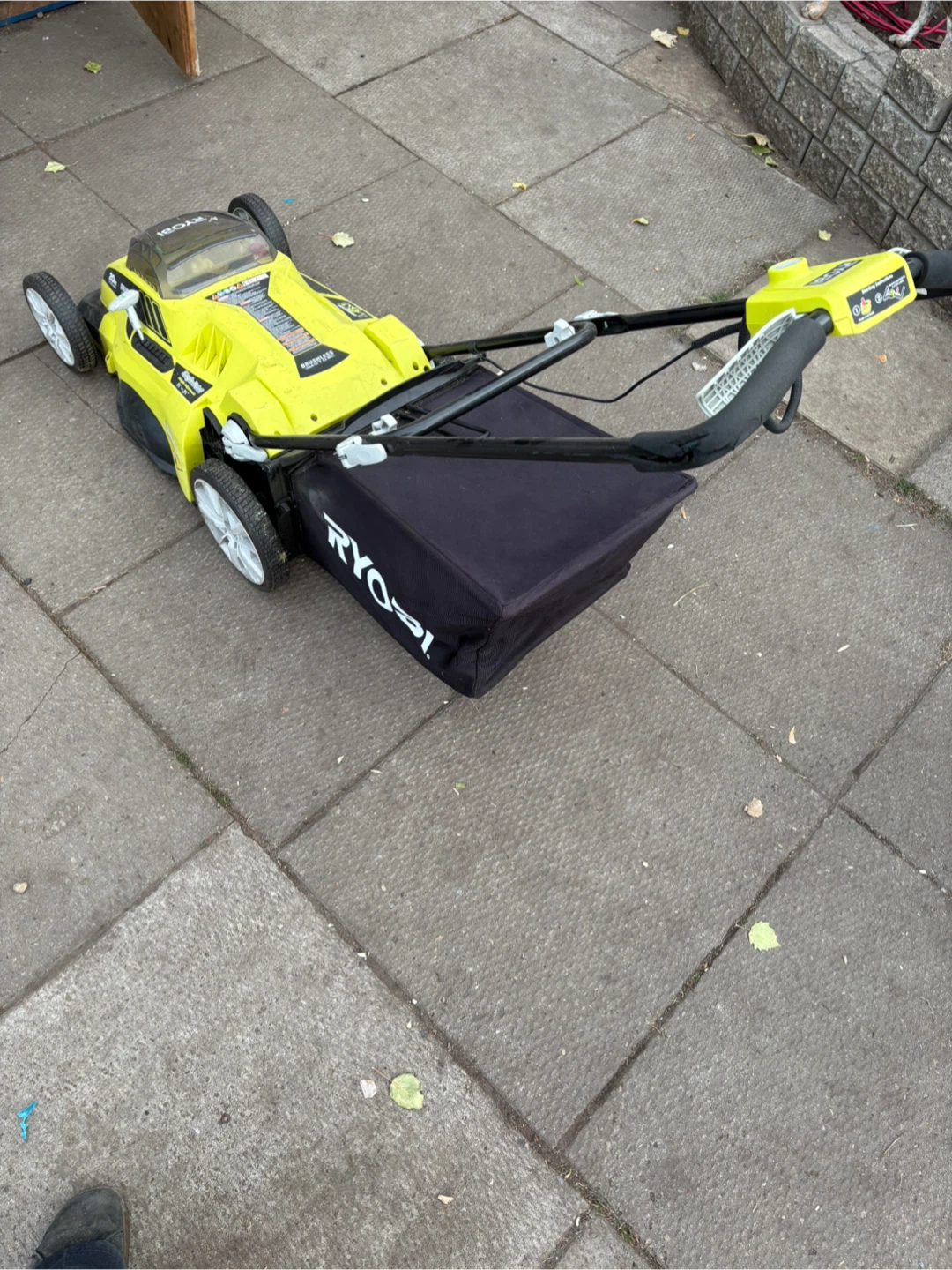 Ryobi 20in Brushless Motor Lawn Mower - photo 3