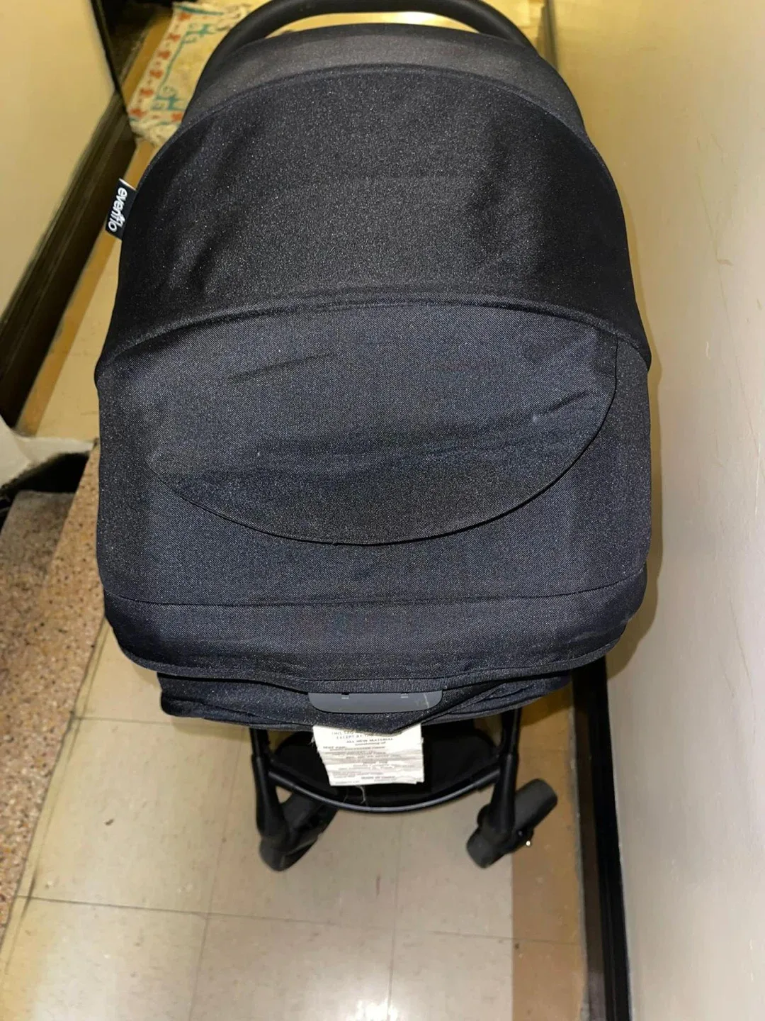 Evenflo Pivot Stroller - Black image indicator(4)