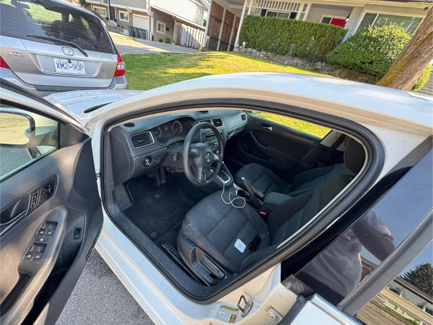 2011 Volkswagen Jetta Sedan image indicator(3)