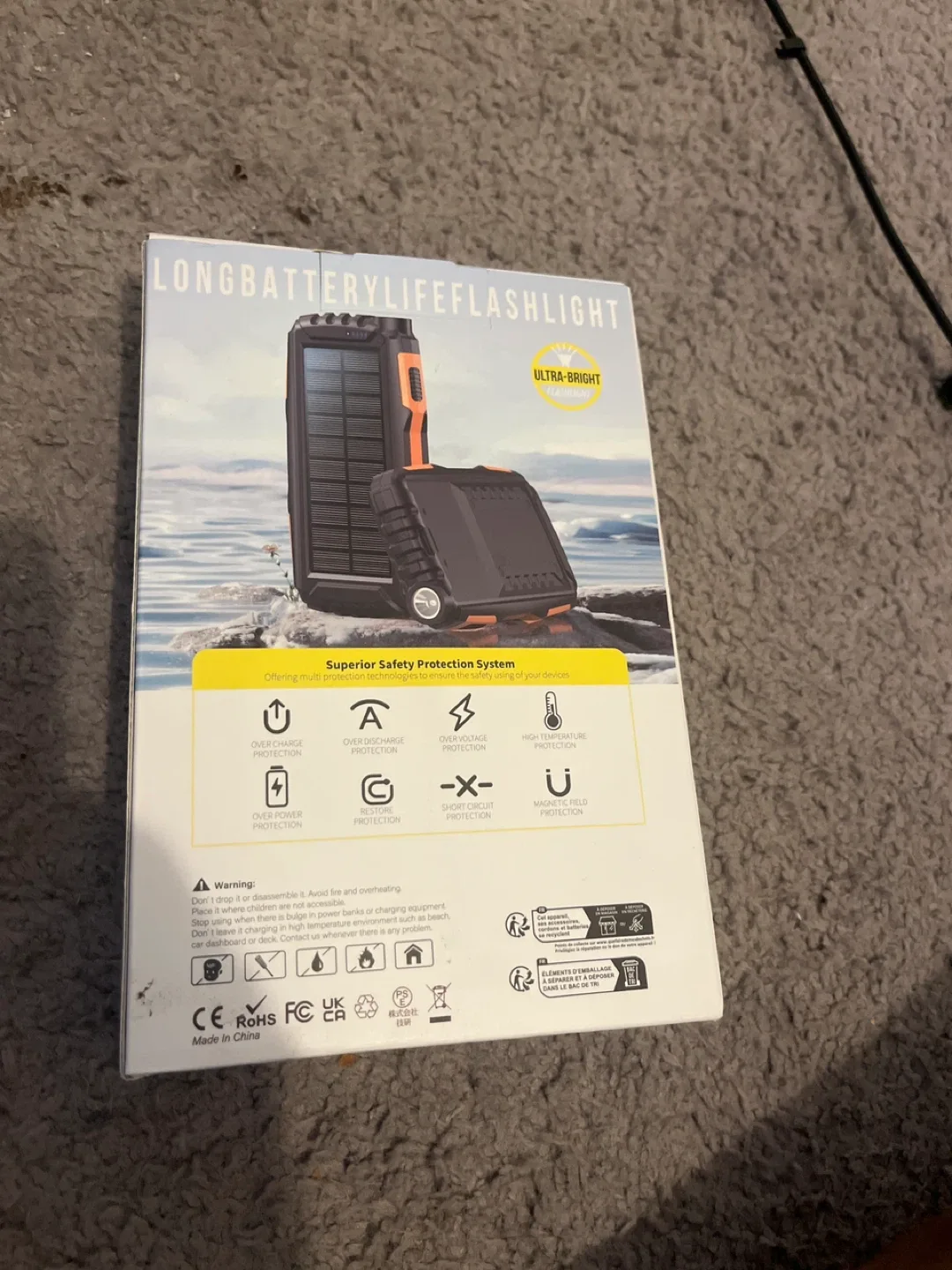 Safe Speed Solar Power Bank Flashlight image indicator(2)