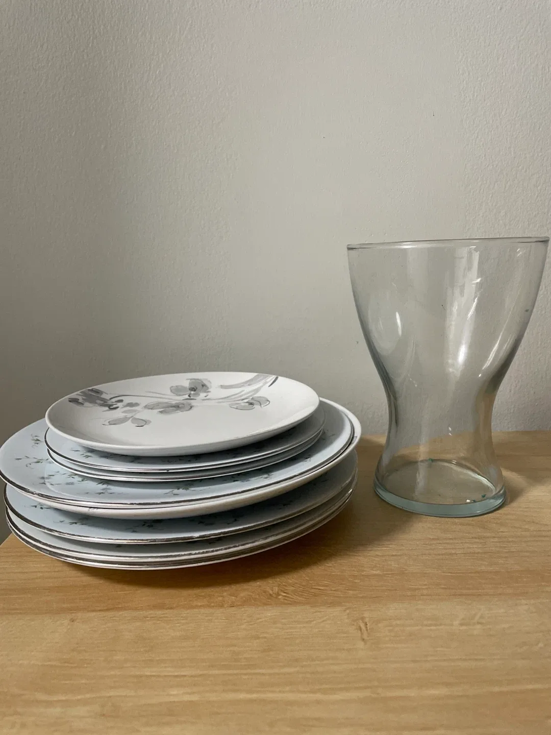 Floral Patterned Plates and Glass Bowl thumbnail