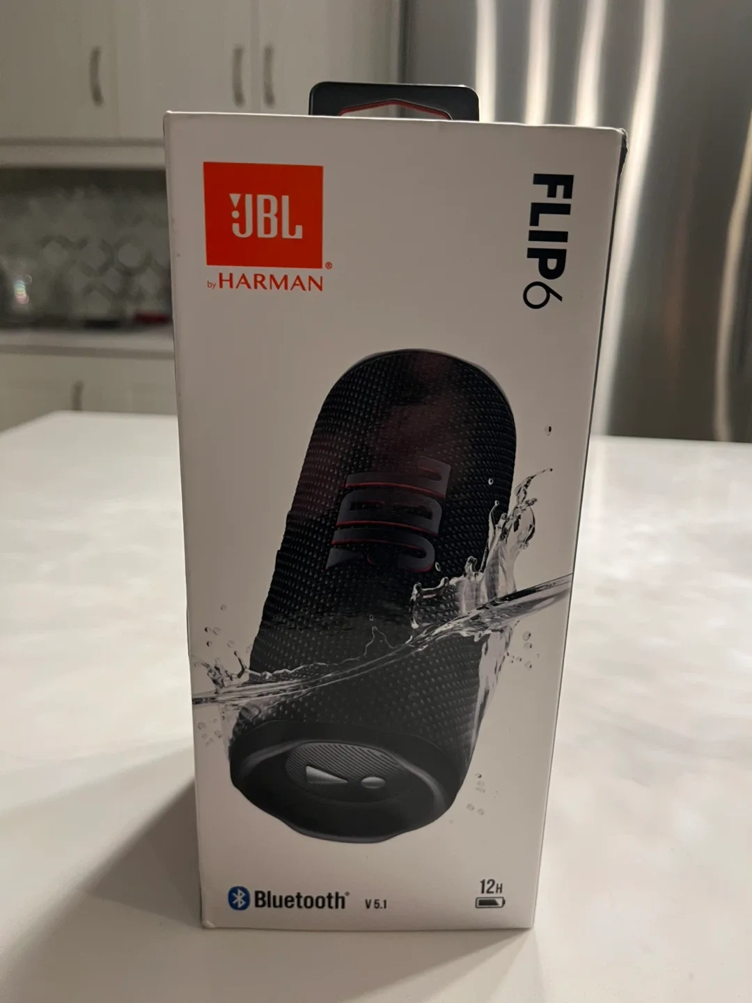 New JBL Flip 6 Portable Bluetooth Speaker image indicator(3)