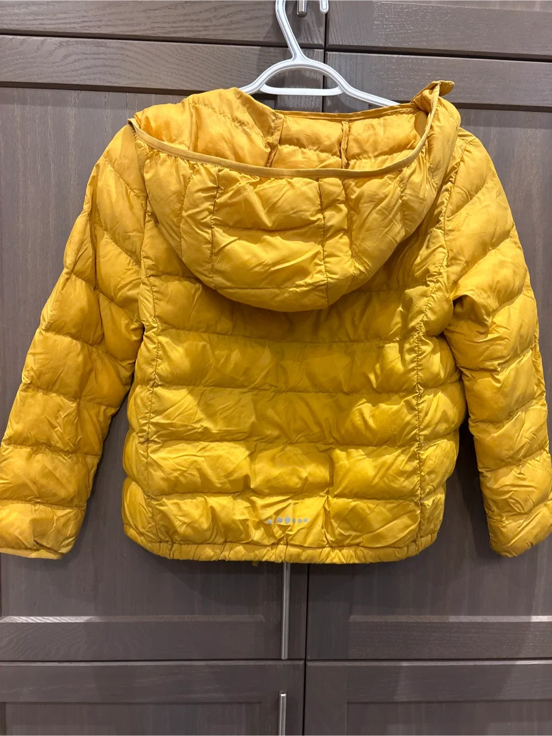 Uniqlo Yellow Puffer Jacket (Size 9-10) image indicator(4)