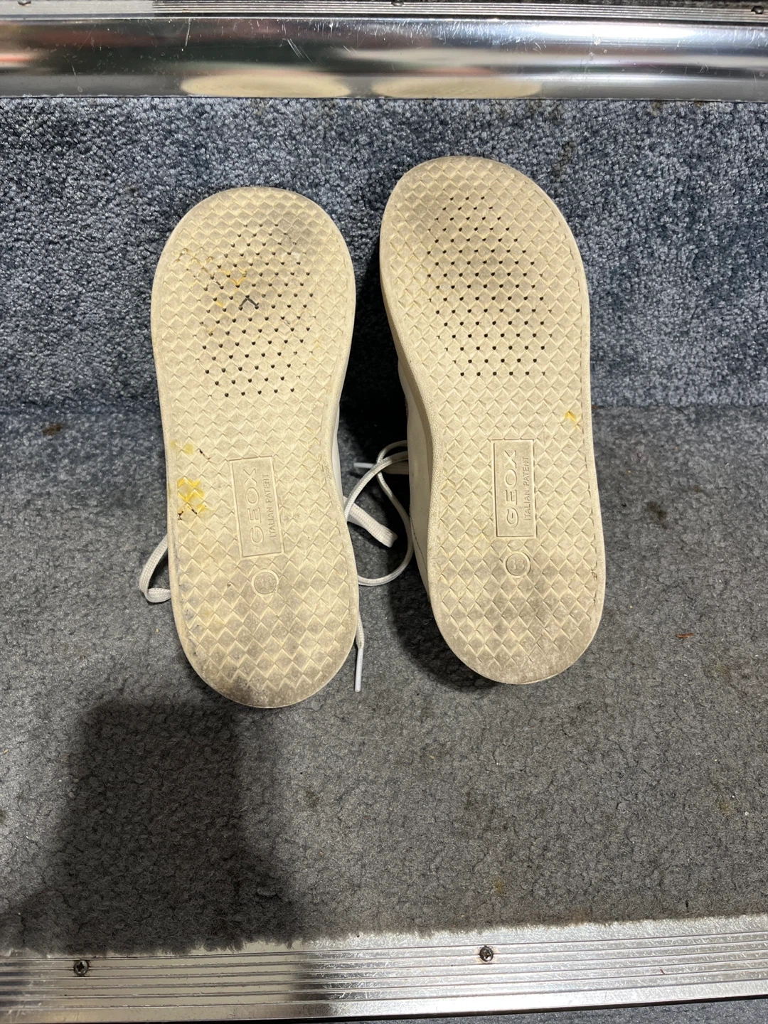 Geox White Leather Sneakers - Size 41 - photo 2