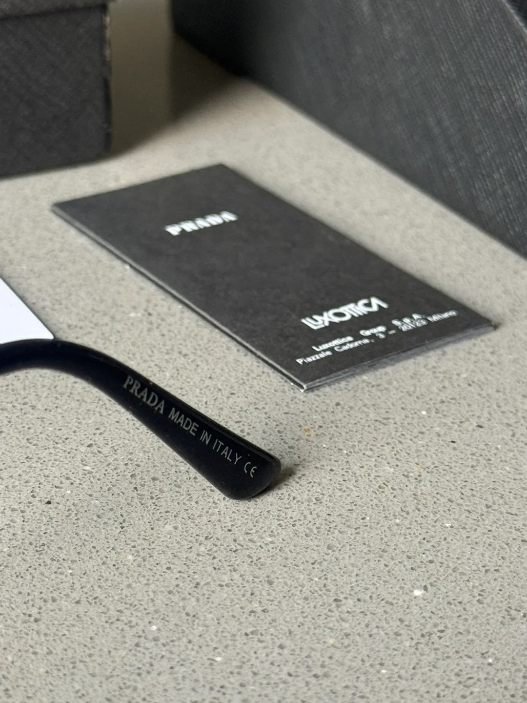 Luxury Authentic Prada Sunglasses 😎 8046 Gold Frame image indicator(5)