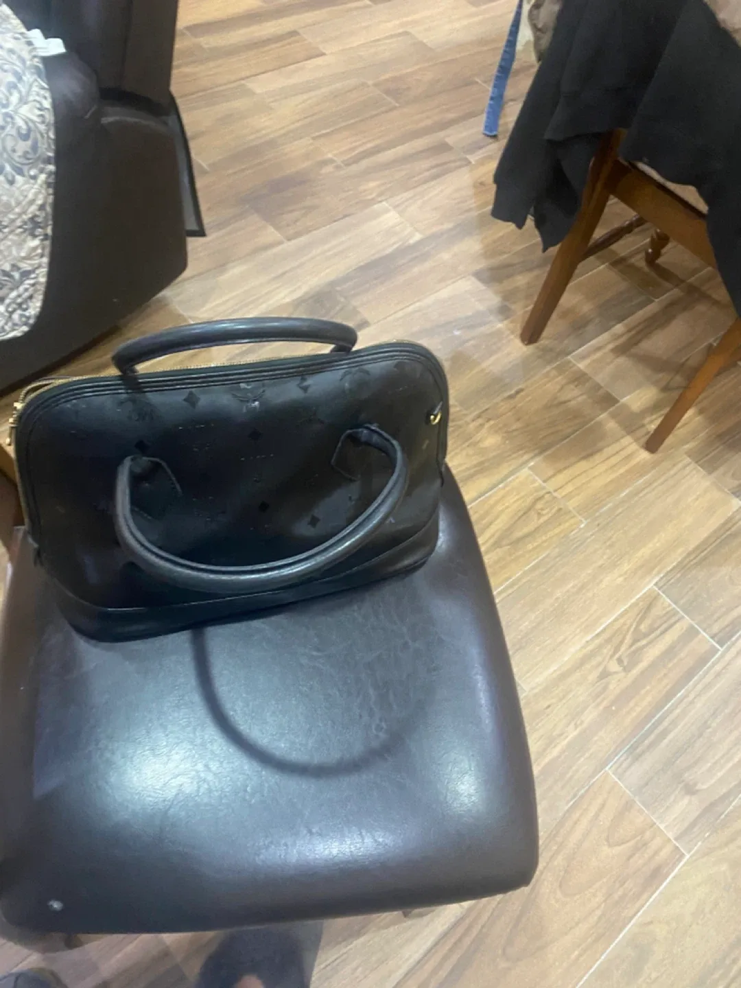 Authentic vintage Mcm image indicator(2)