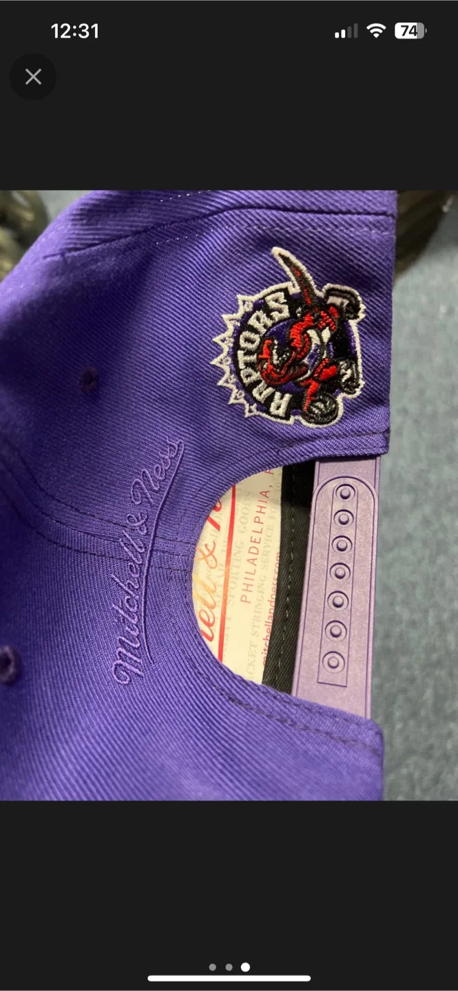 Mitchell & Ness Raptors OVO Snapback Hat image indicator(3)