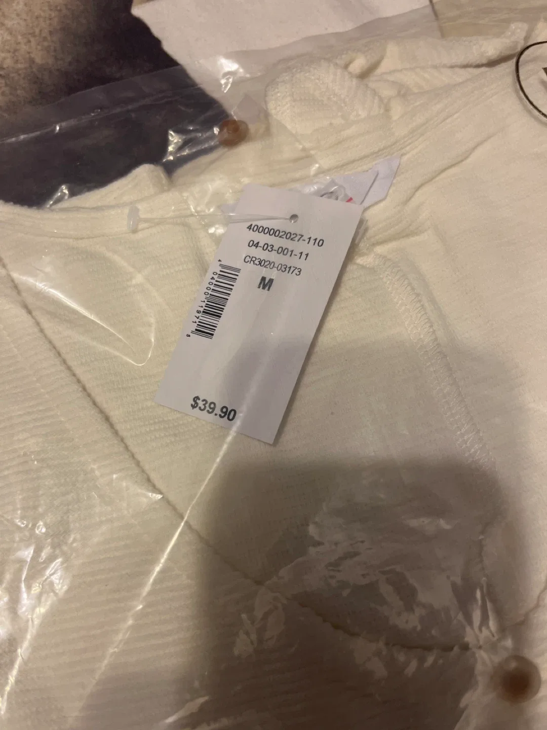 CLEO New Cream-Colored Sleeveless Top, Size M image indicator(3)