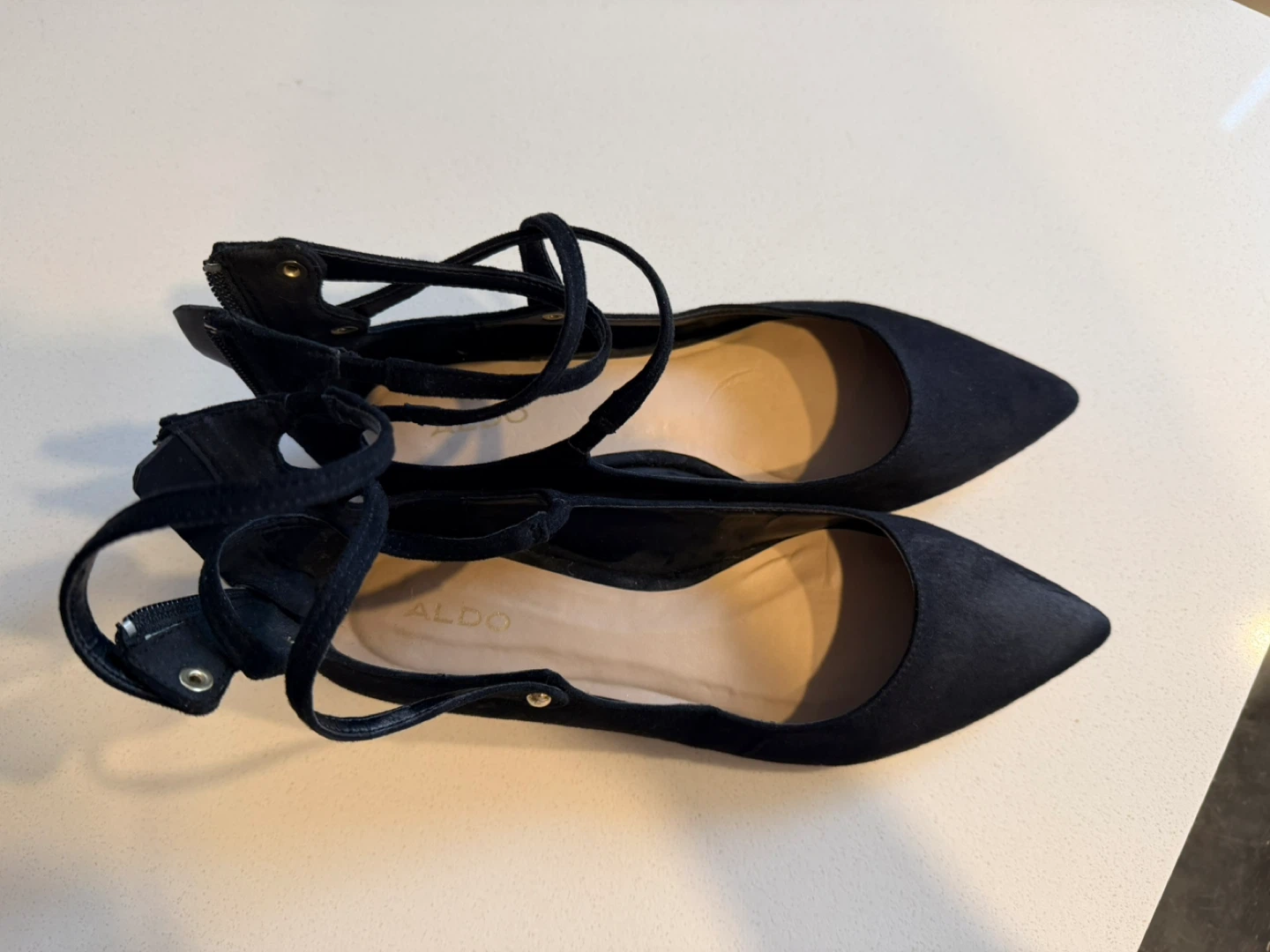 Aldo Black Dressy Flats Size 8