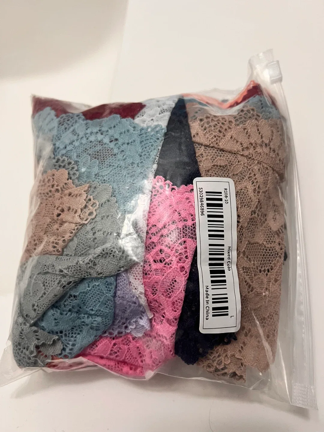 Mixed Colors Lace Panties - Size L image indicator(3)