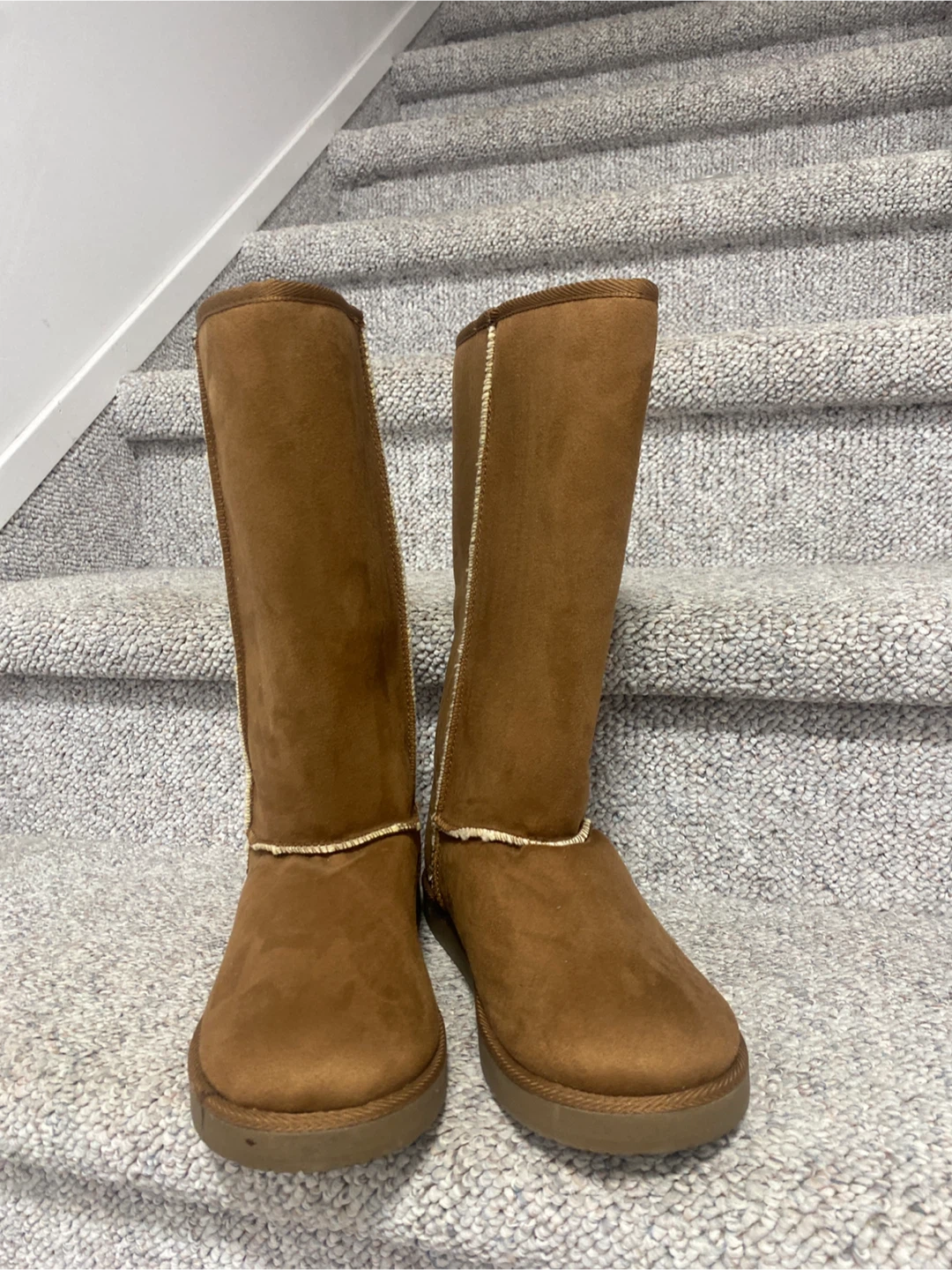 Cougar Brown Suede Winter Boots