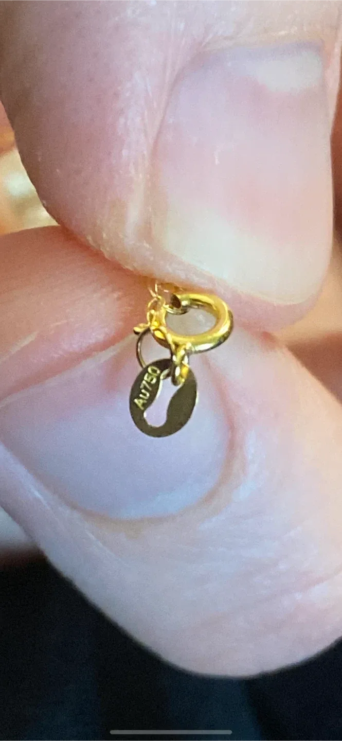 18K Gold Pearl Necklace image indicator(2)