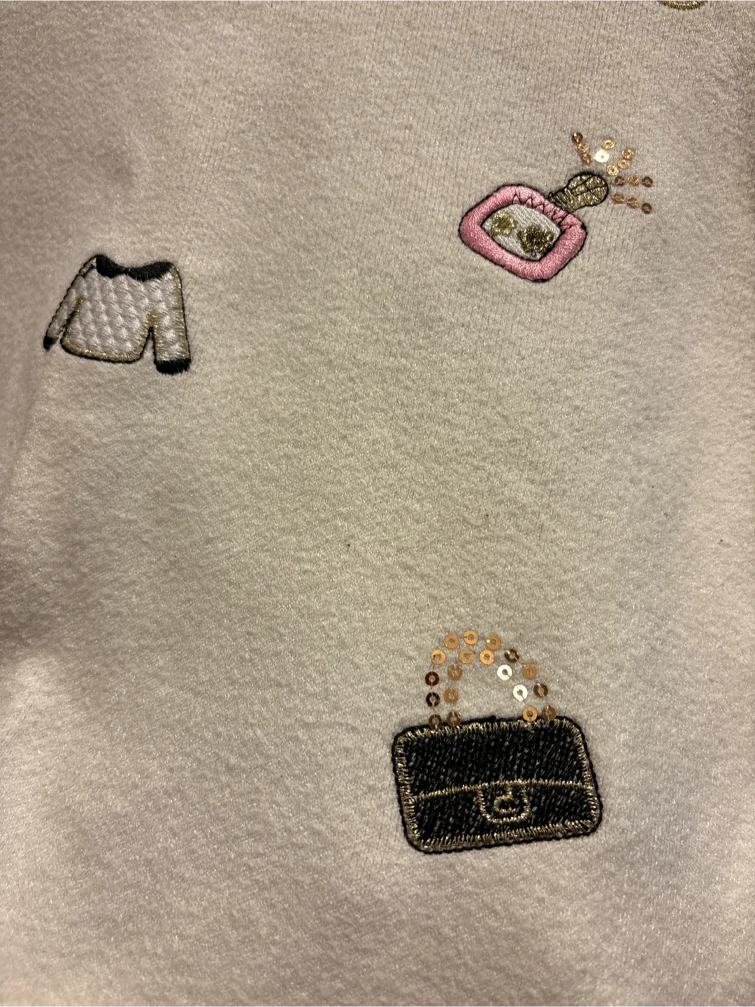 Sewing. Made in Korea. Cream Sweater image indicator(2)