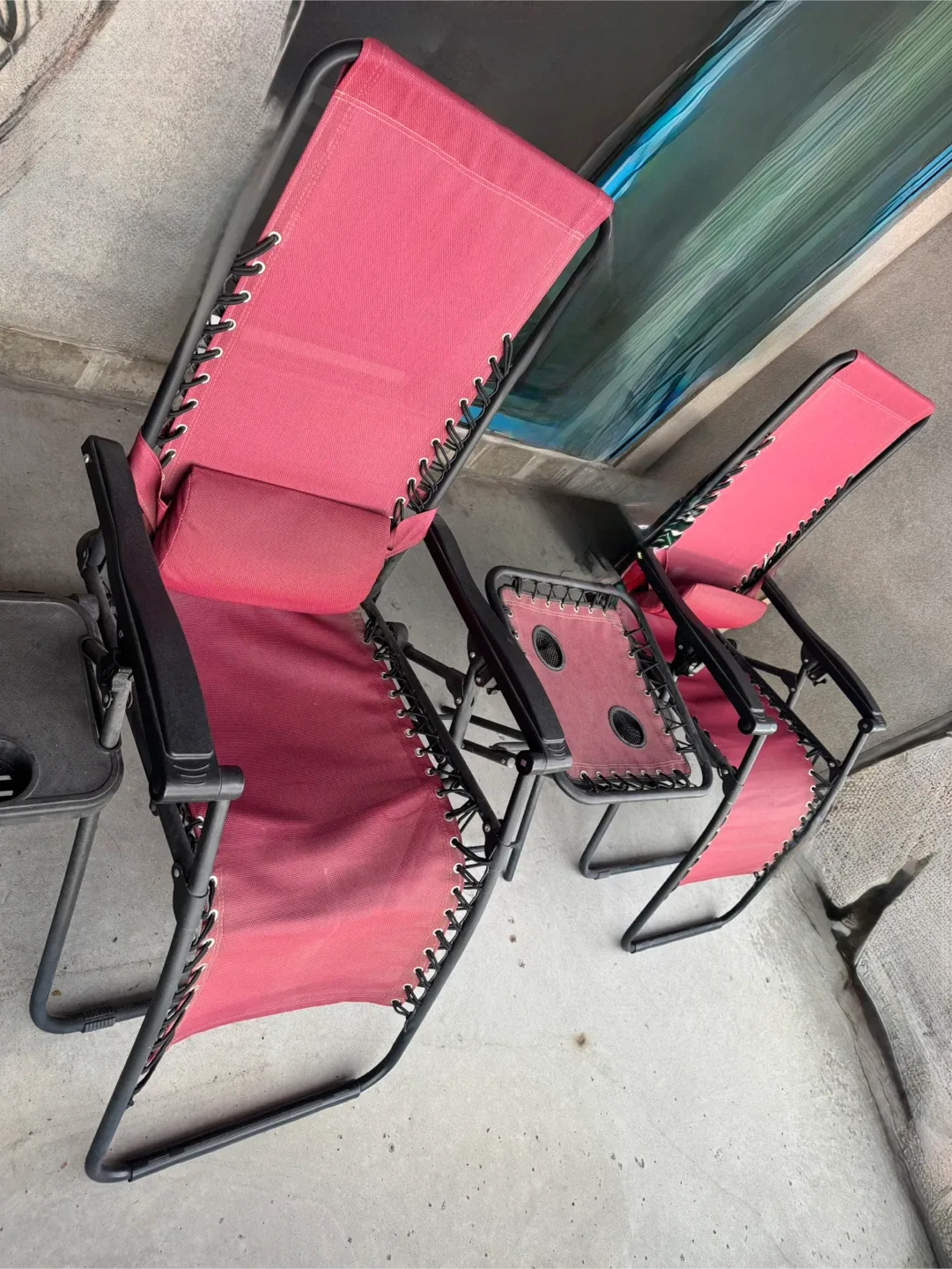 Red Zero Gravity Lounge Chair image indicator(3)