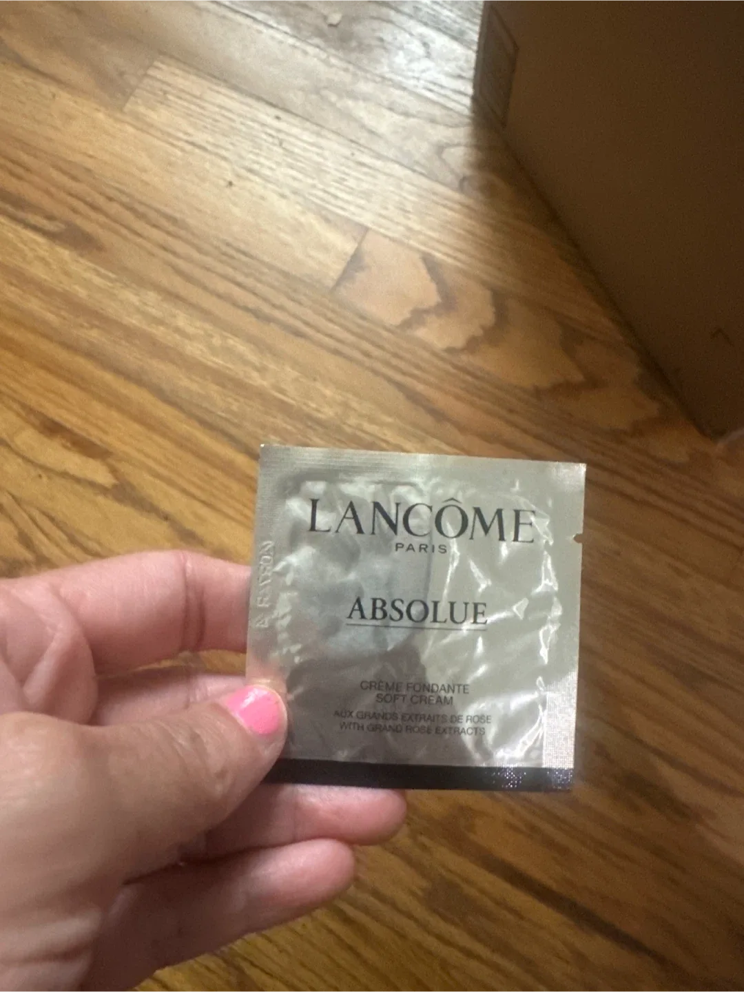 Lancome Absolue & Genifique + Shiseido Sunscreen Sample thumbnail