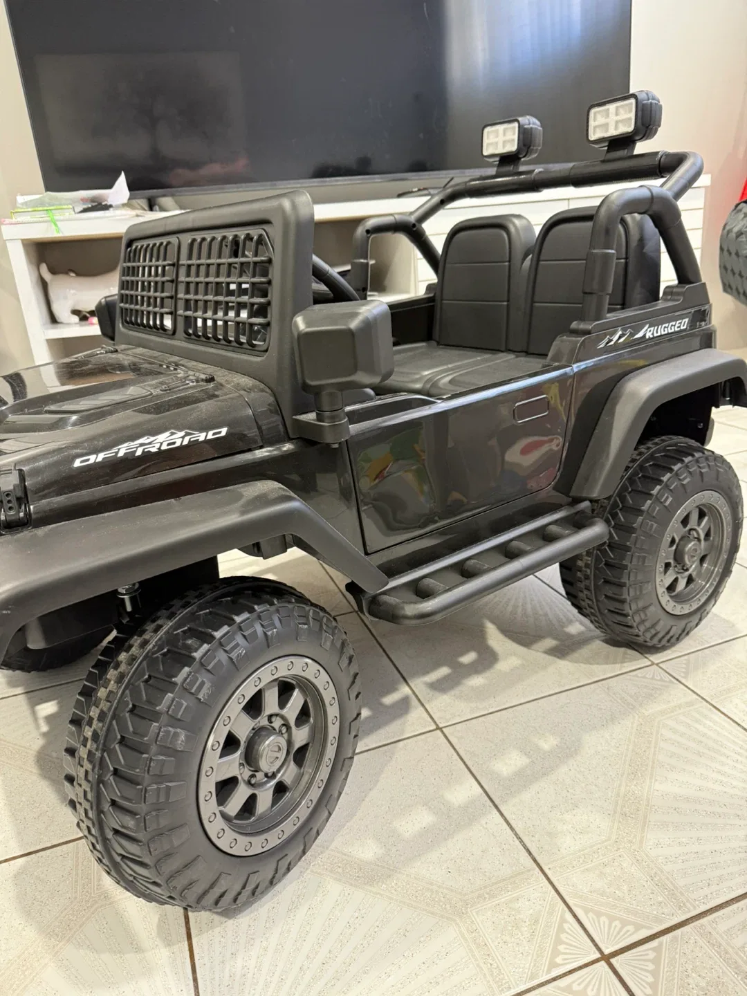 Rugged Off Road Black Kids Ride-On Car image indicator(3)